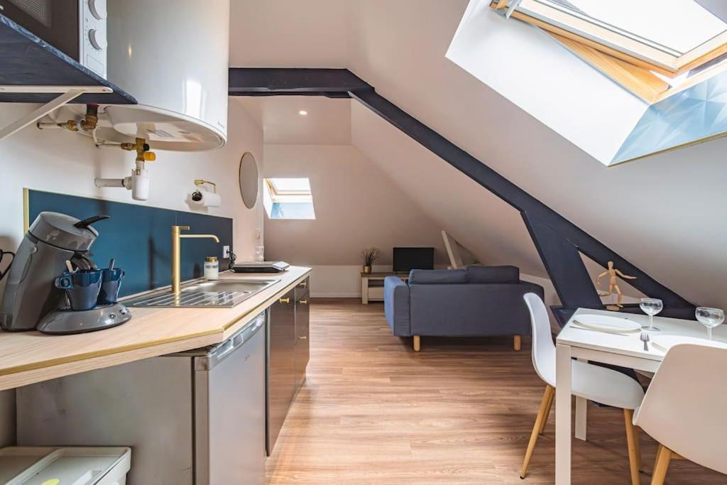 L'Azur Dore, Studio Pour 2 Voyageurs Isles-sur-Suippe Eksteriør bilde